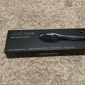 Jose Eber Digital Straightening Brush